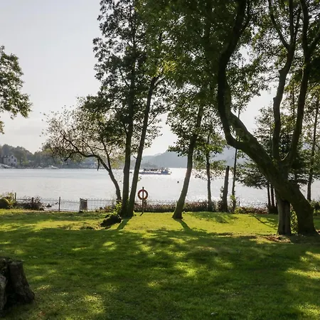 Tree House, Partial Views Windermere