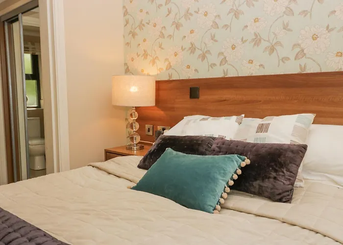 Tree House, Partial Views Casa de Férias *