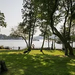 Tree House, Partial Views Pet Friendly Windermere